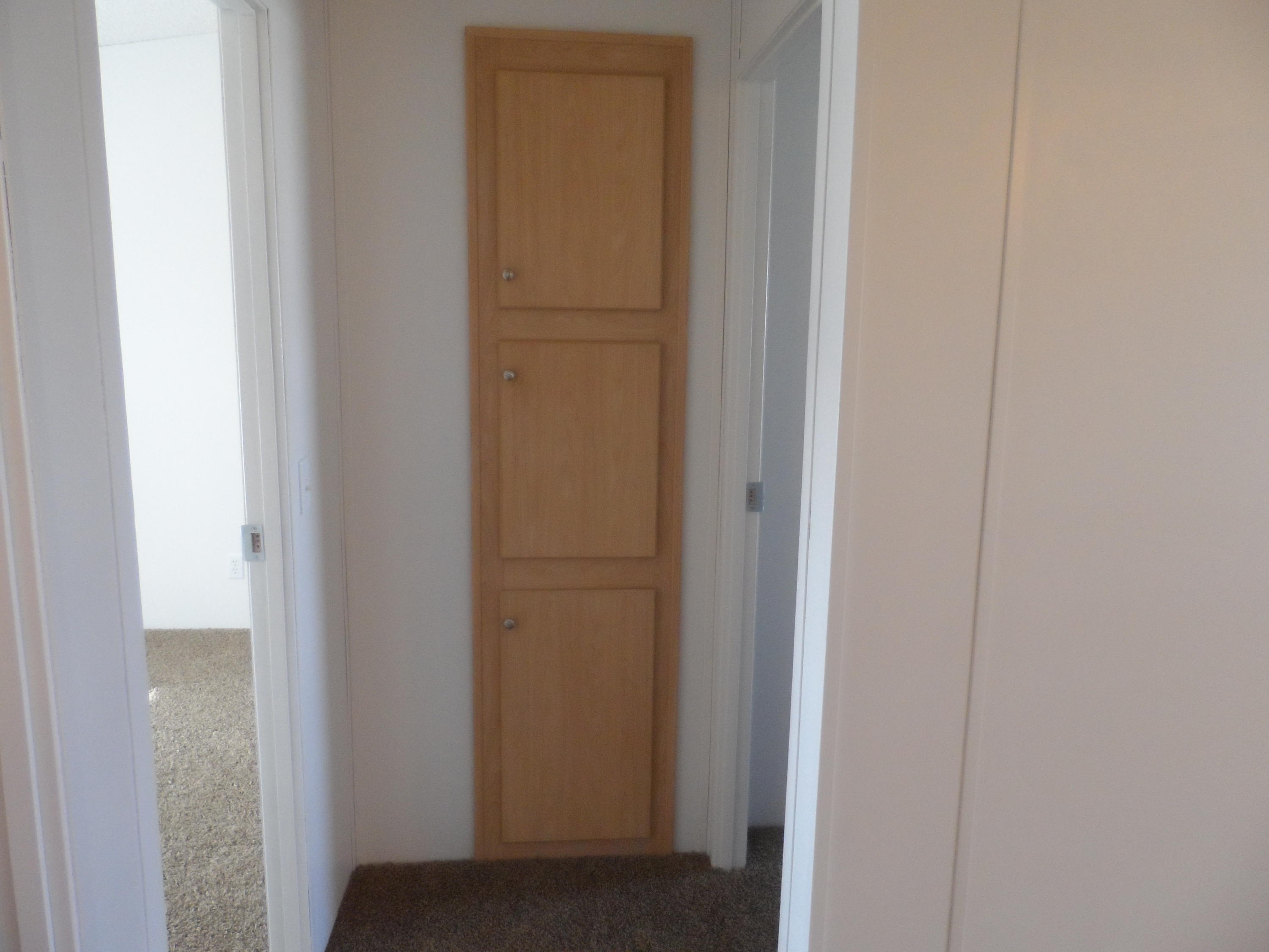 3865 N COTTONWOOD DR