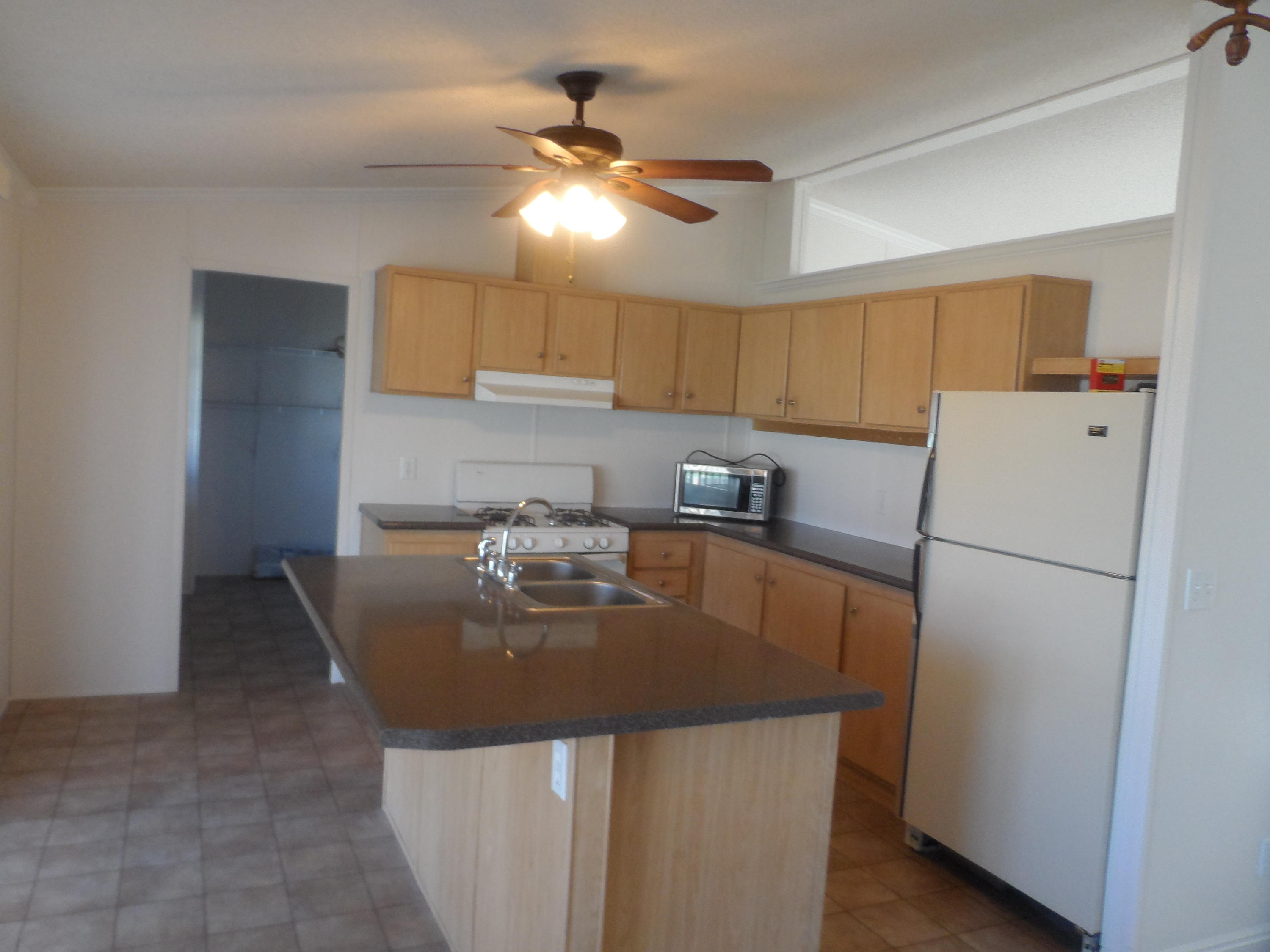 3865 N COTTONWOOD DR