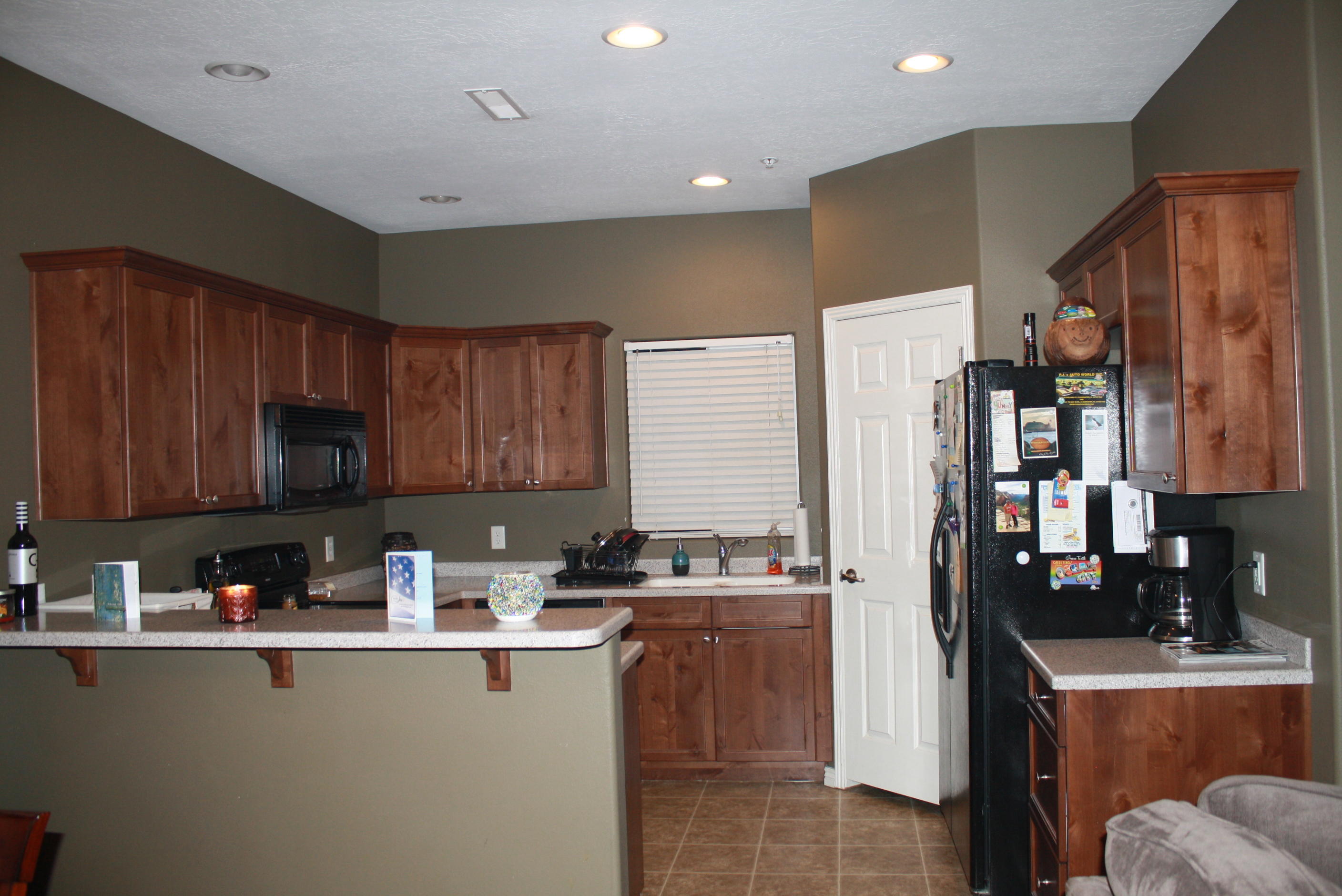 1177 N NORTHFIELD RD, #16 #16