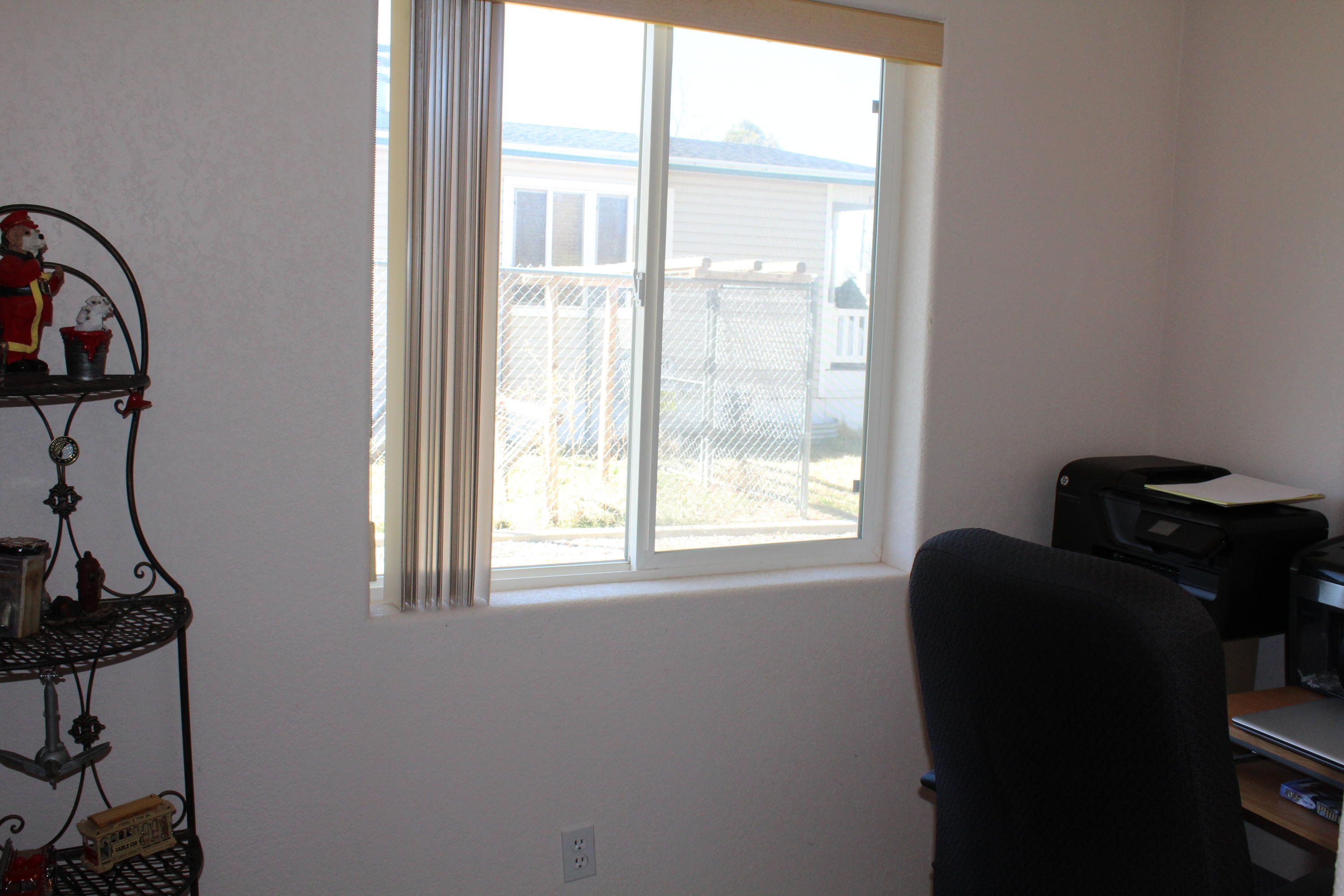 405 W BRISTLECONE DR