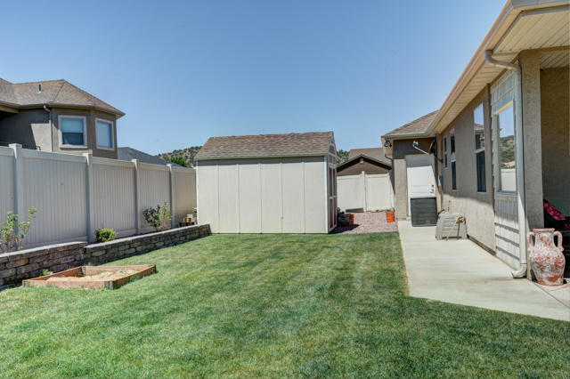 359 S Glen Canyon DR