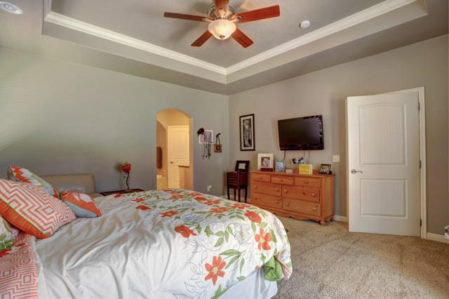 359 S Glen Canyon DR