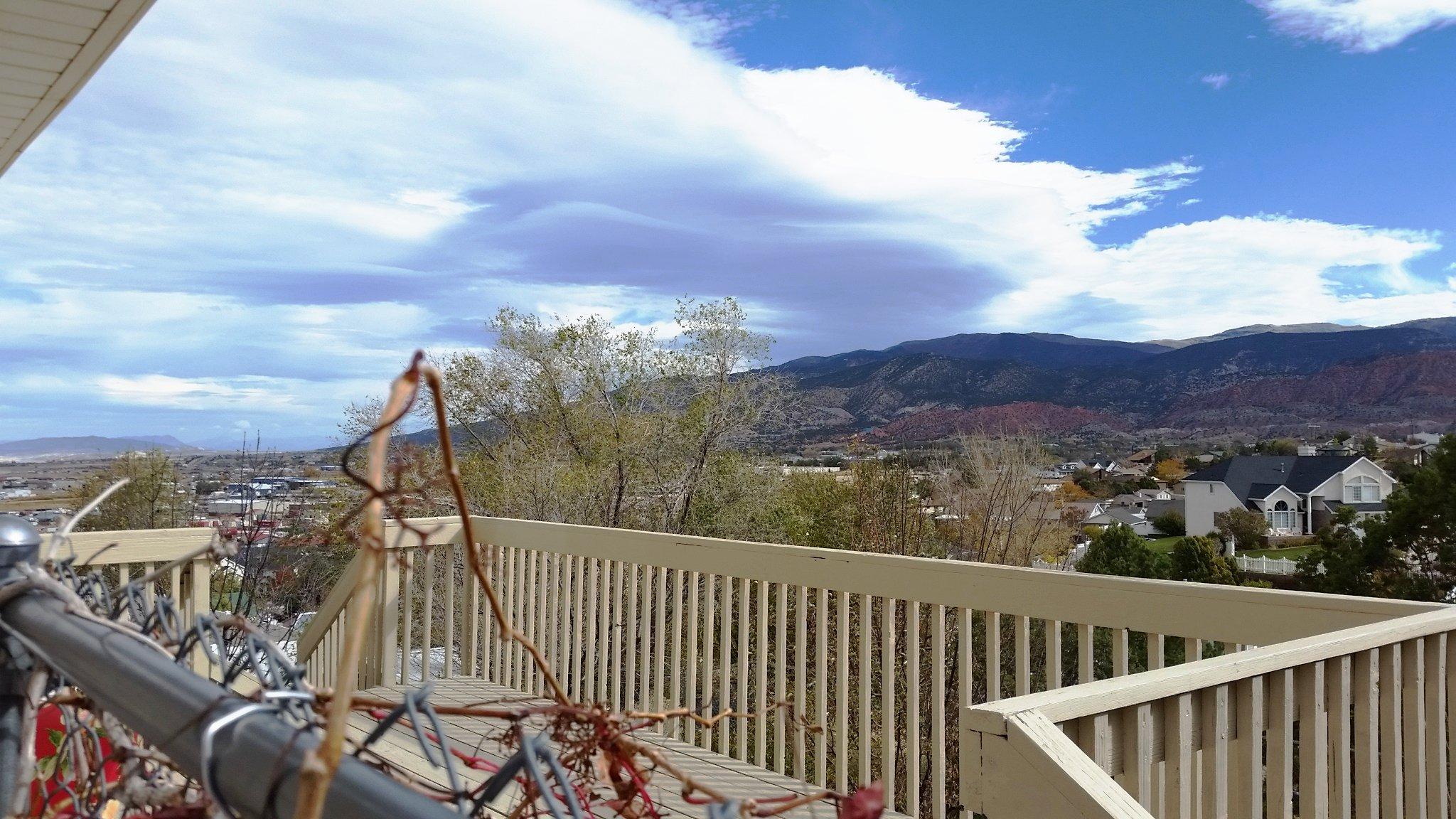 188 N ROUNDABOUT Way