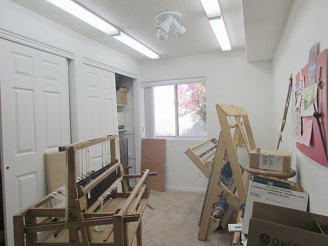 188 N ROUNDABOUT Way