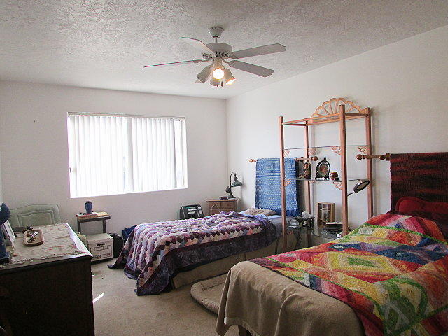 188 N ROUNDABOUT Way