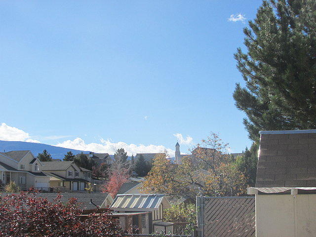 188 N ROUNDABOUT Way