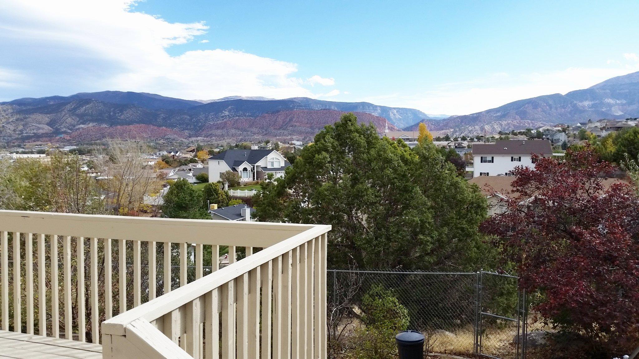 188 N ROUNDABOUT Way