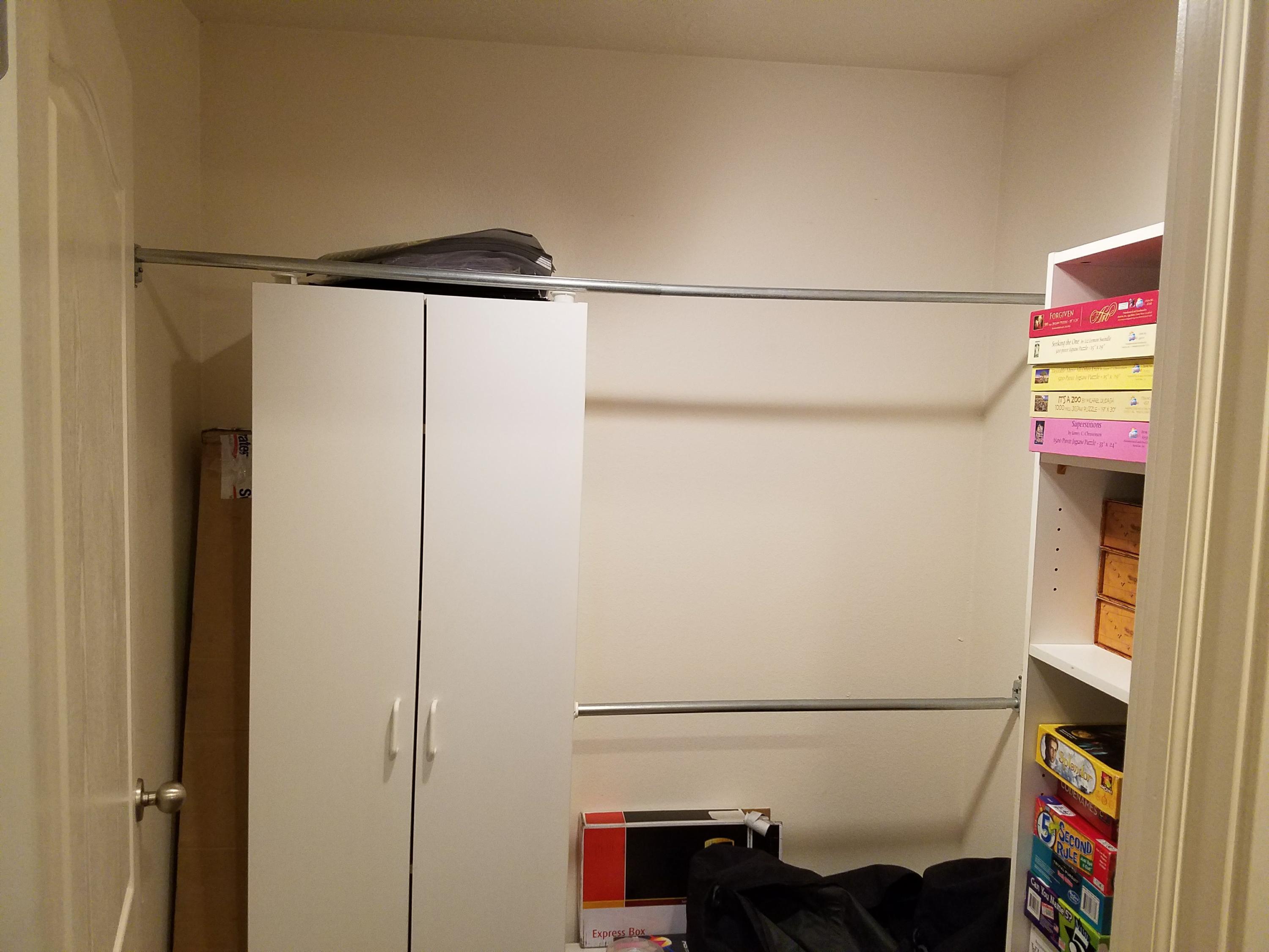 908 E Nichols Canyon