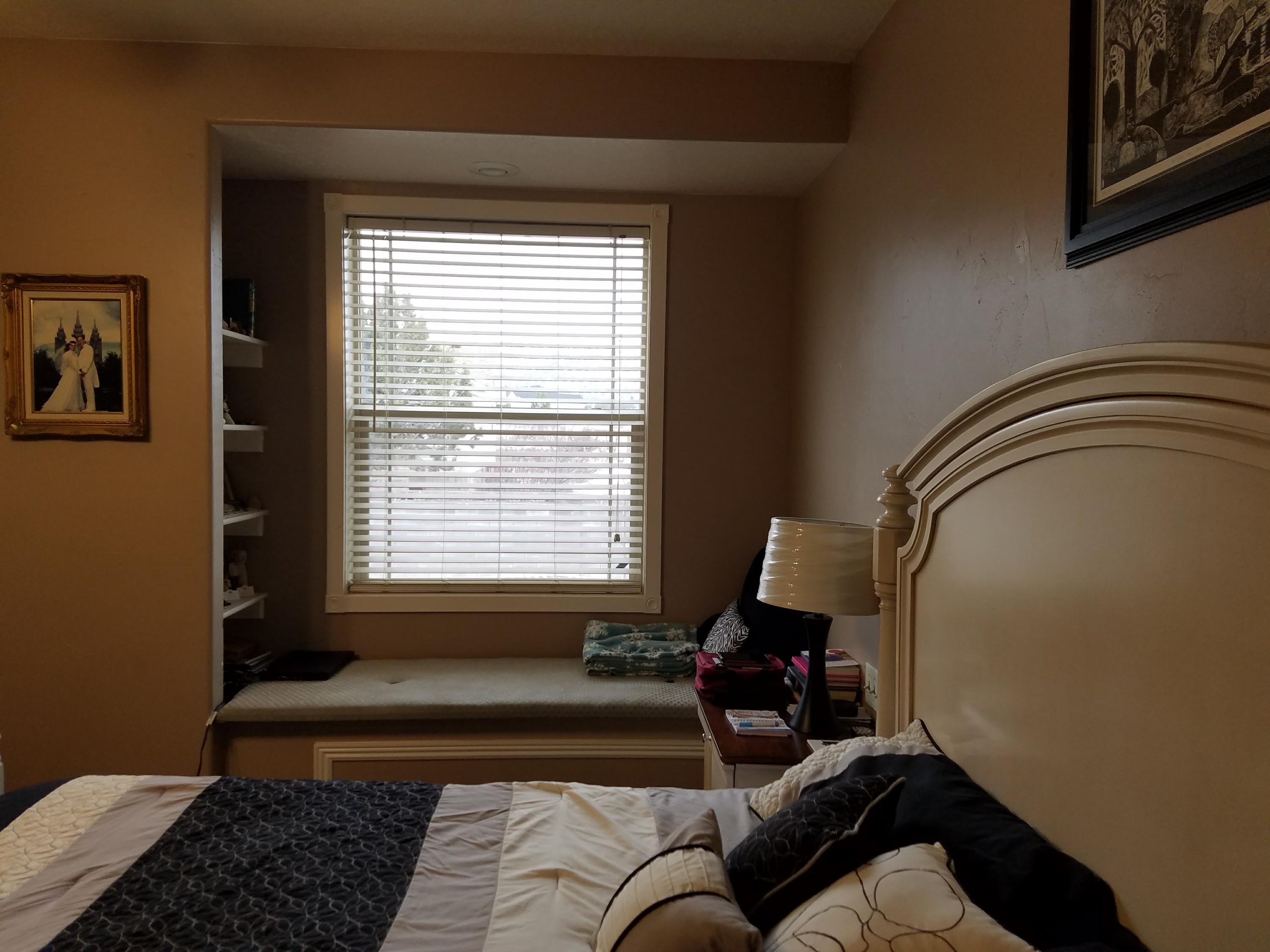 908 E Nichols Canyon