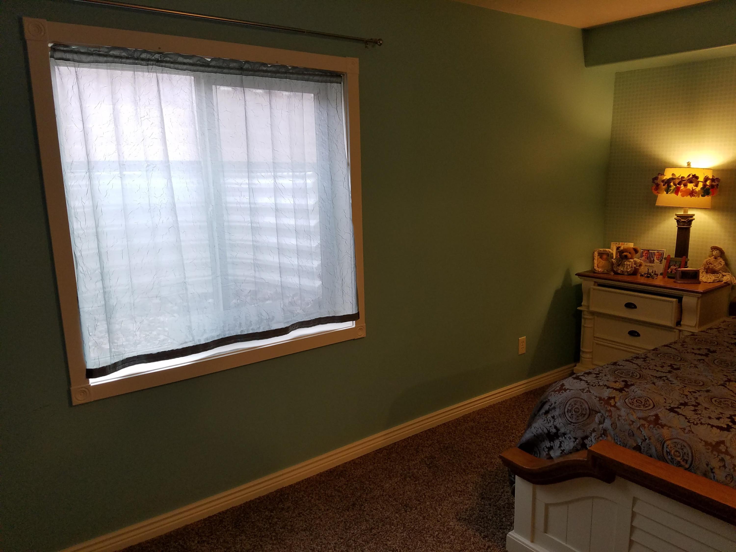 908 E Nichols Canyon