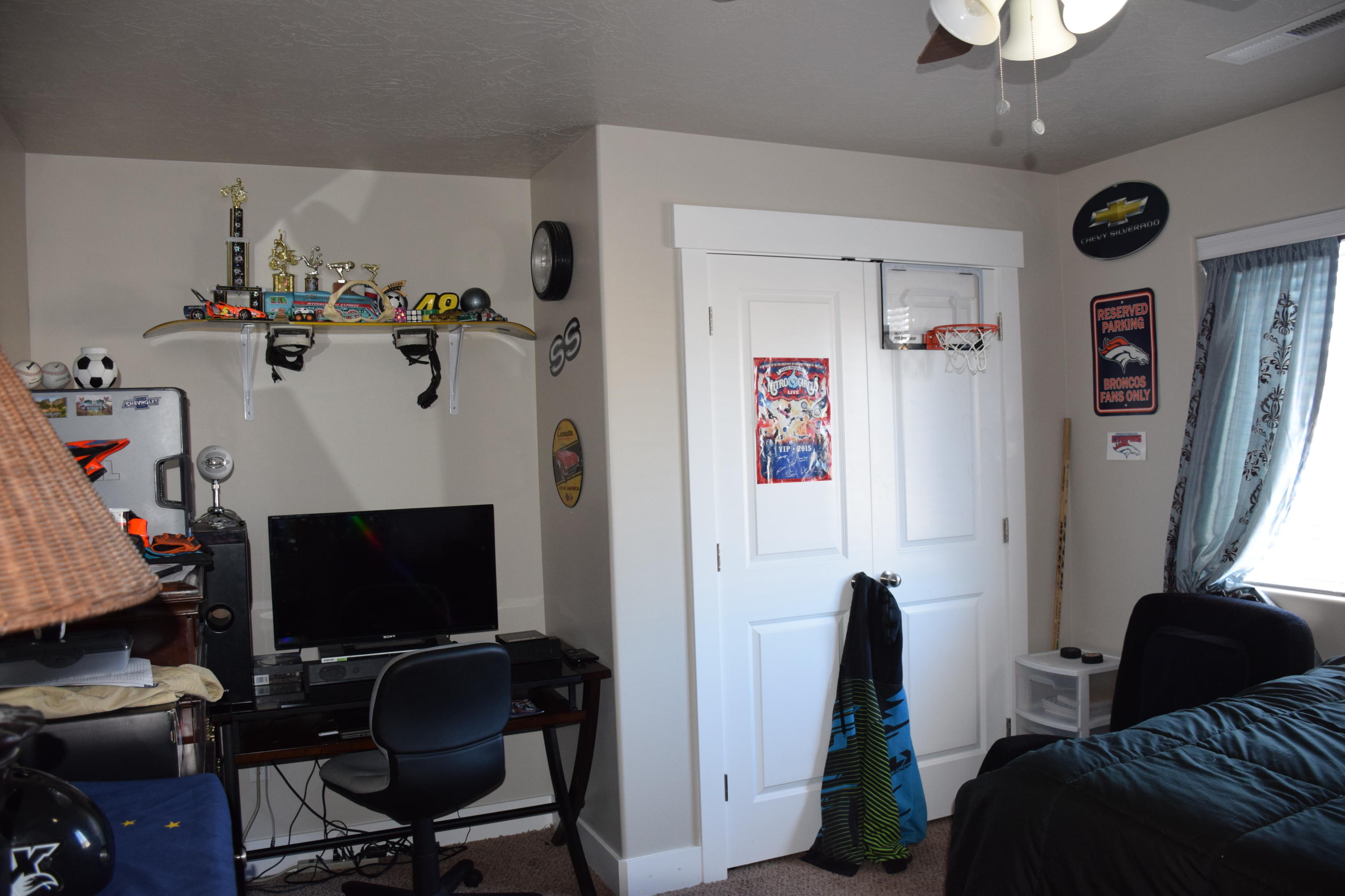 1787 W CLARK PARKWAY N