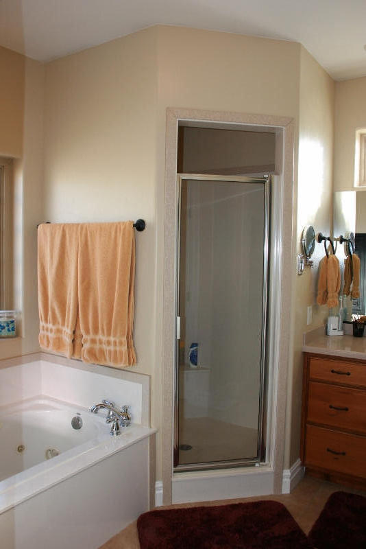 2172 N Wagon Trail DR