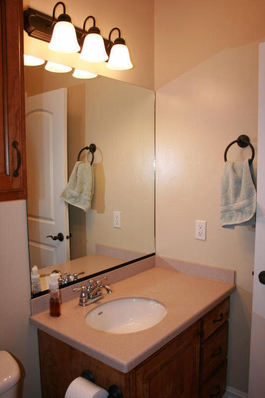 2172 N Wagon Trail DR