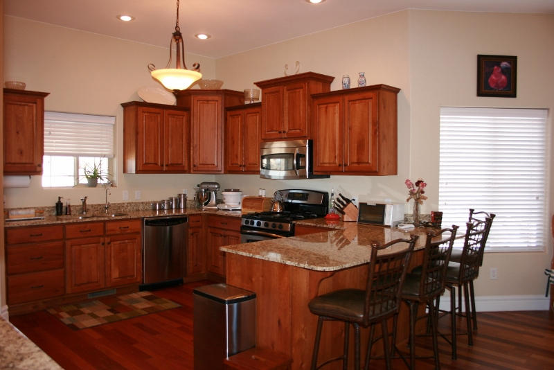 2172 N Wagon Trail DR