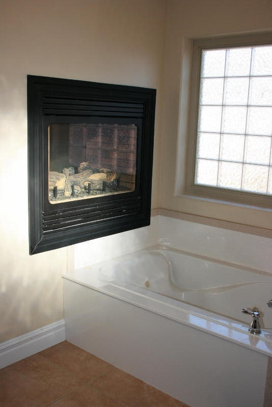 2172 N Wagon Trail DR