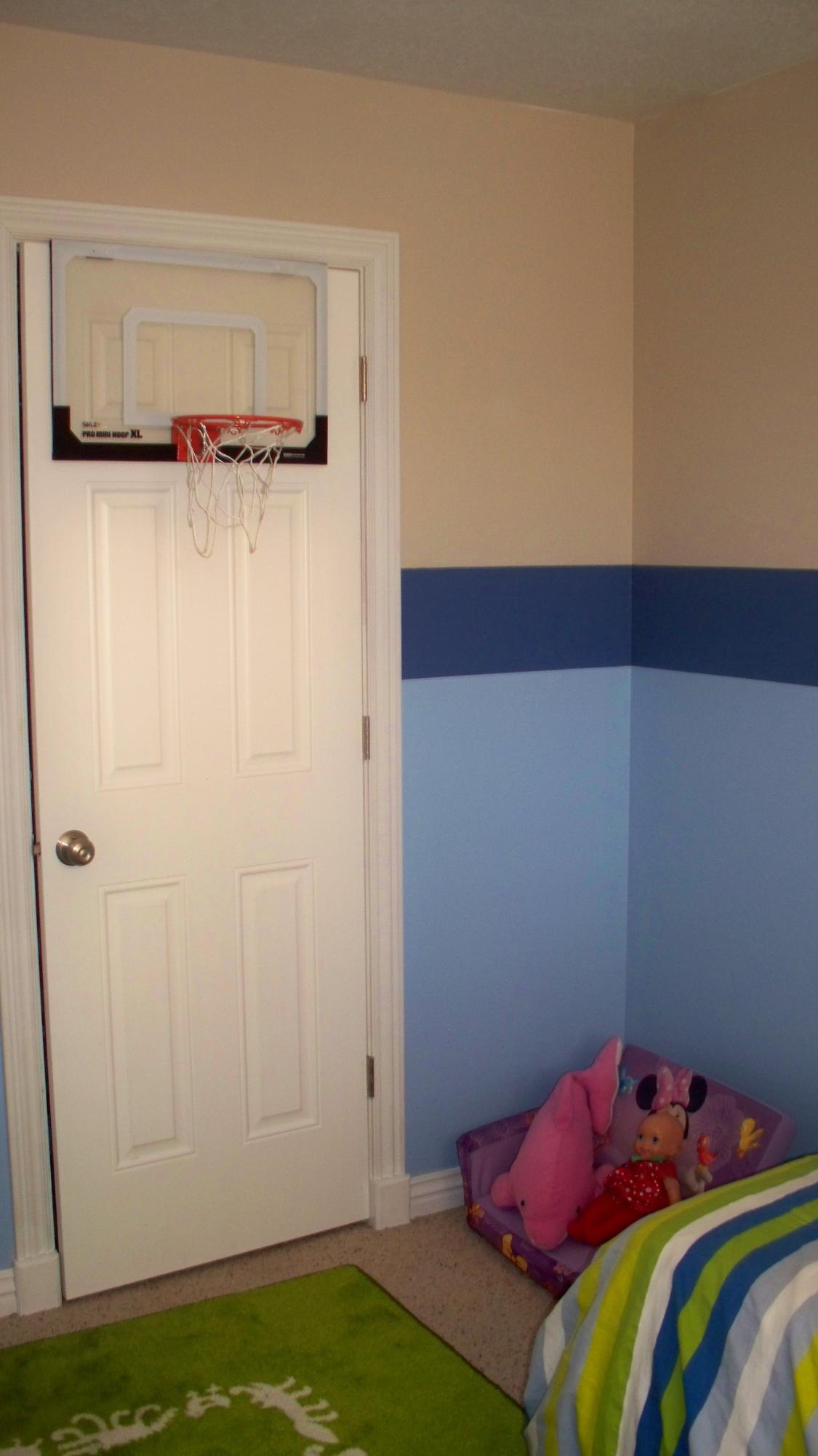 1148 N Northfield RD, #25 #25