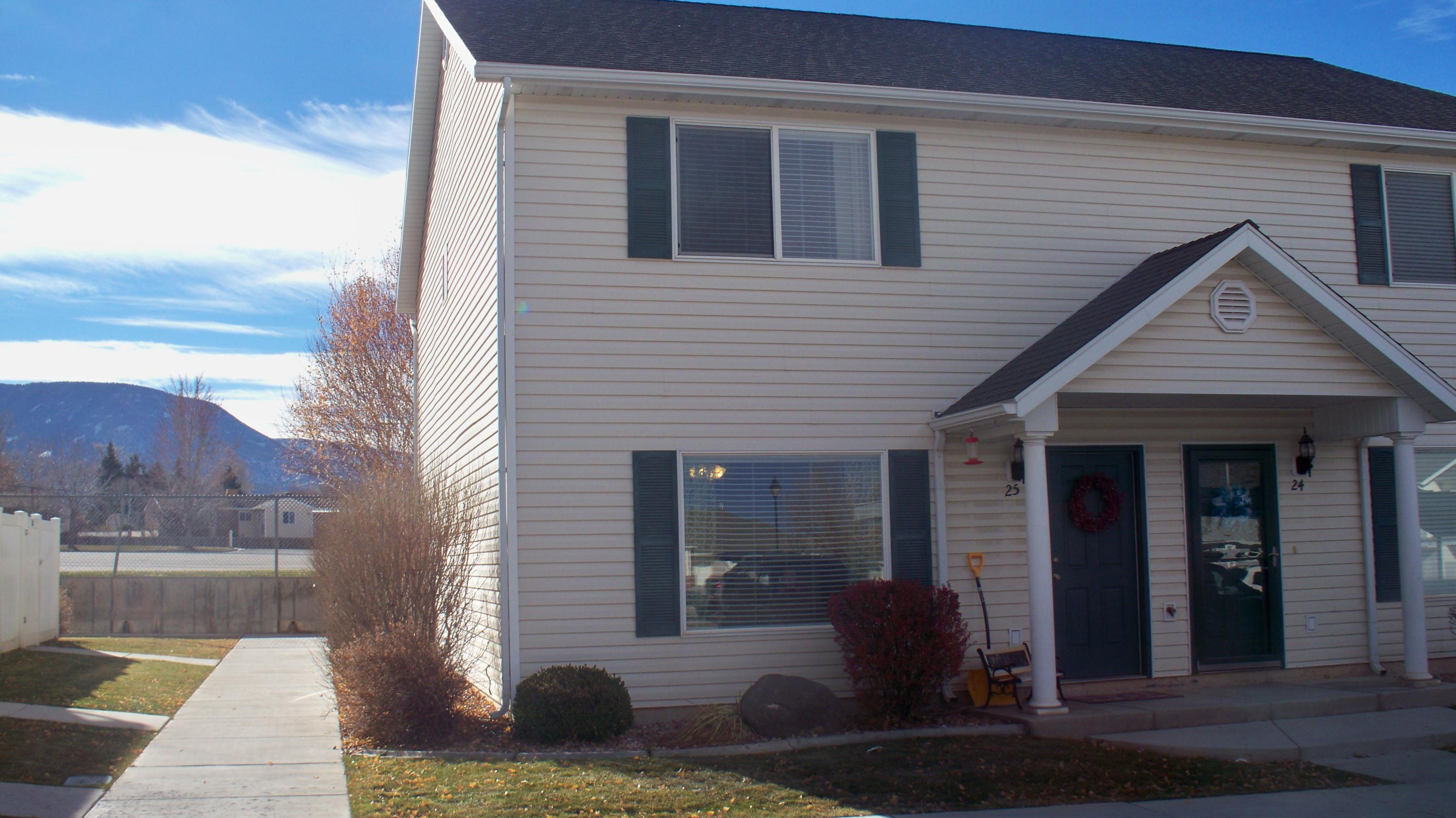 1148 N Northfield RD, #25 #25