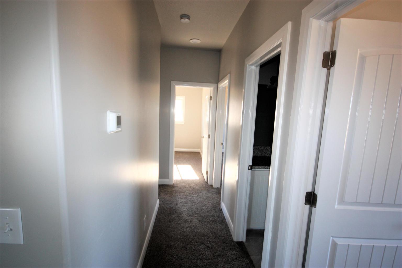 4553 N Prospector LN