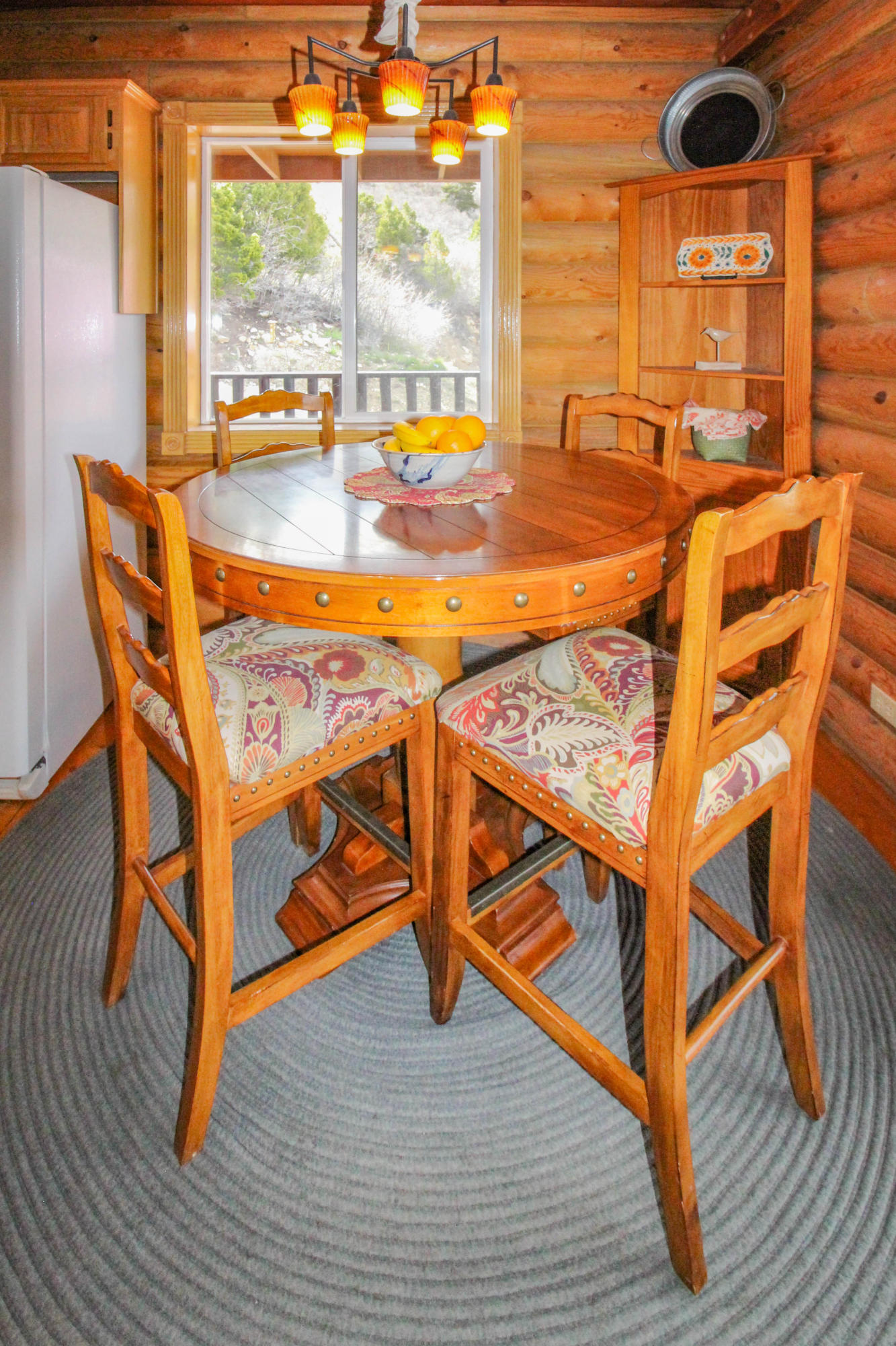 2215 S High Mountain View DR