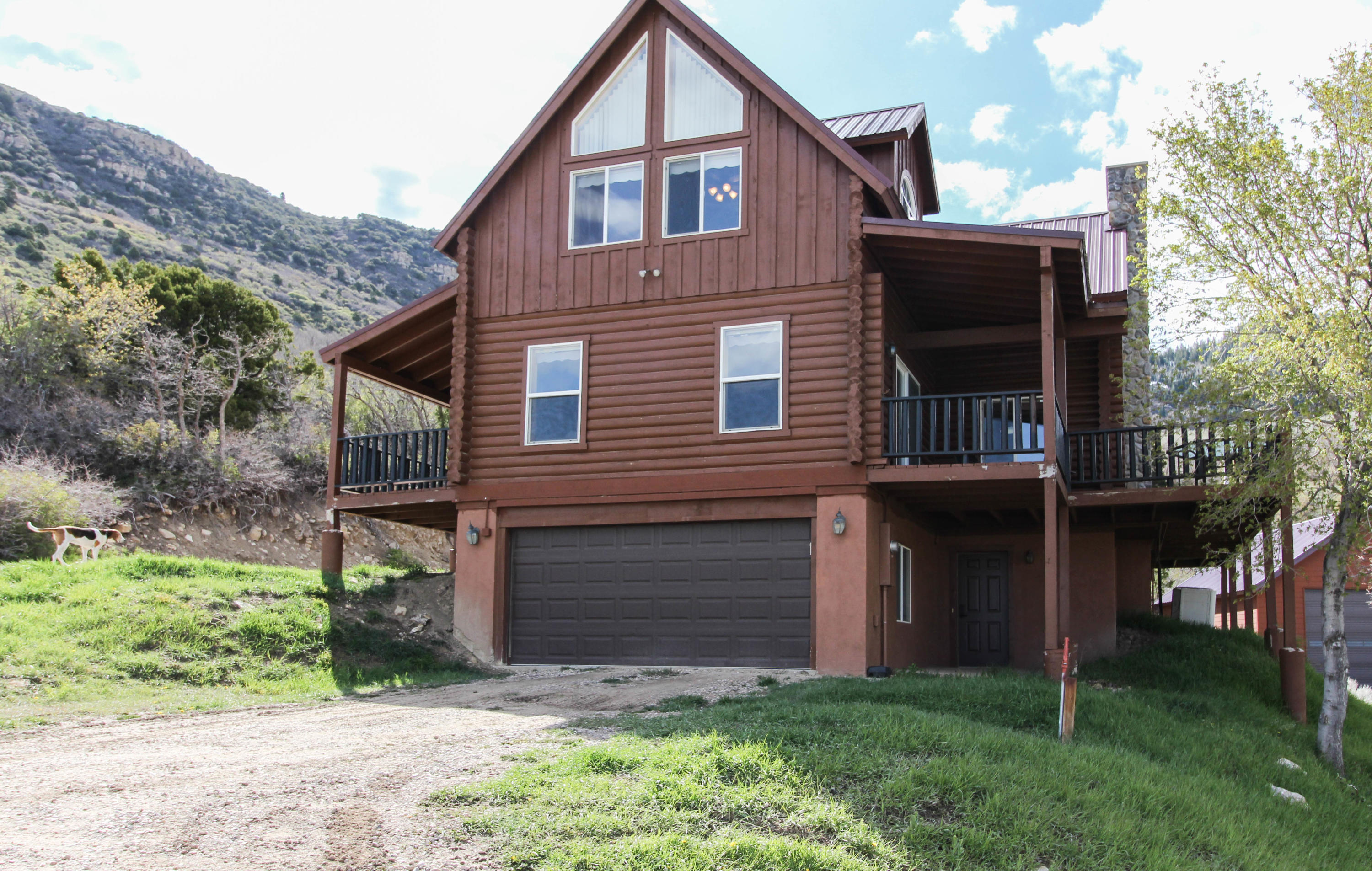 2215 S High Mountain View DR