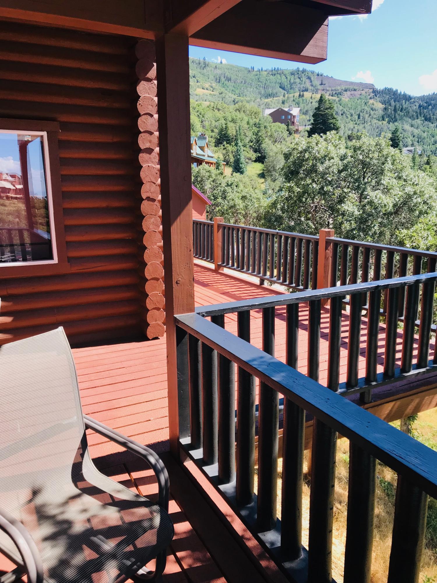 2215 S High Mountain View DR