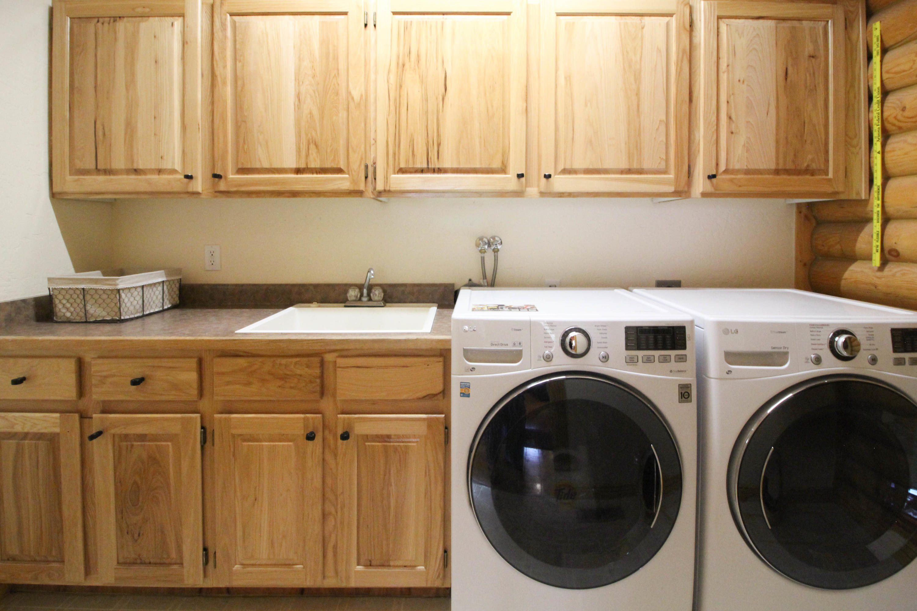 2215 S High Mountain View DR