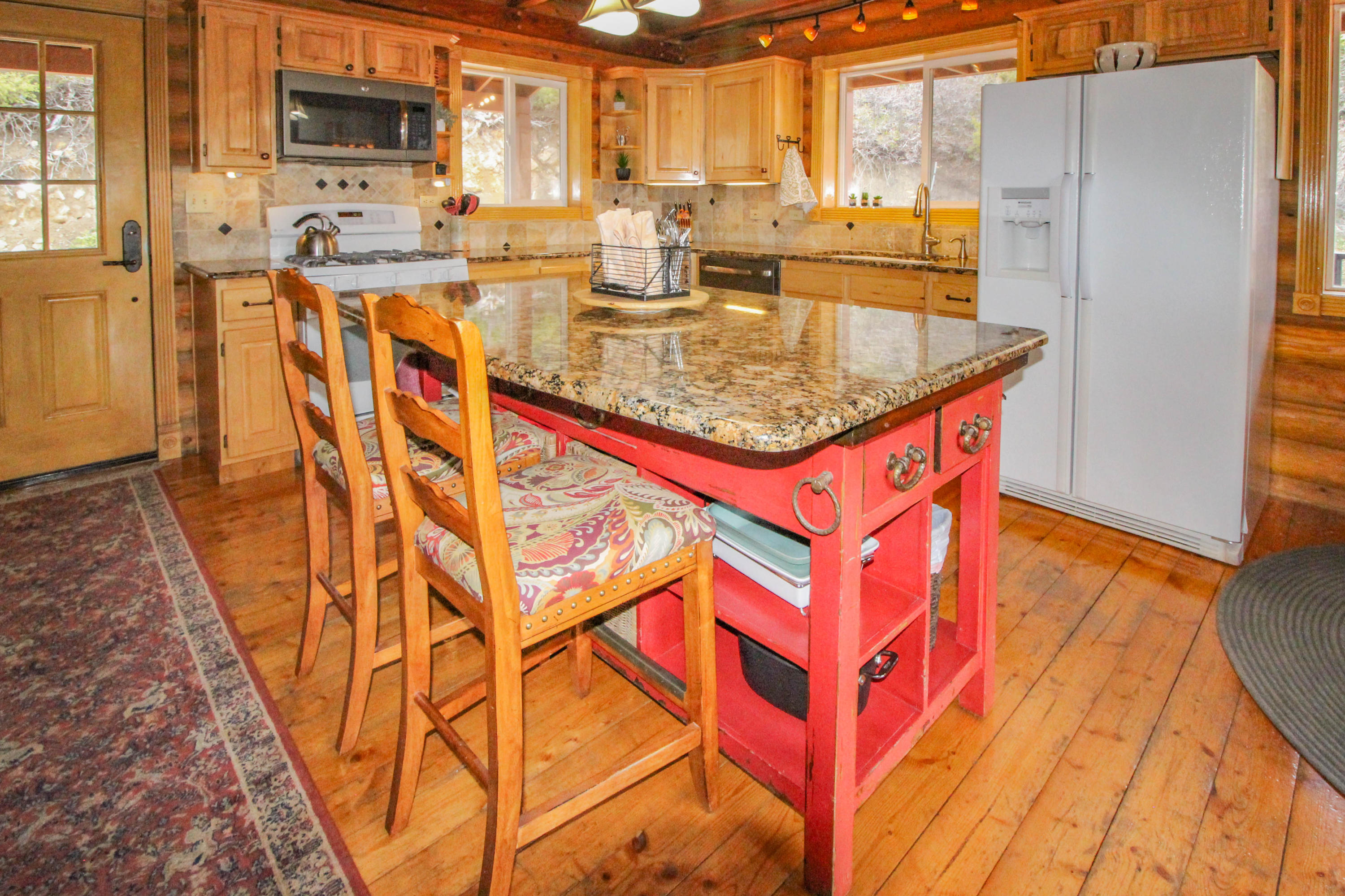 2215 S High Mountain View DR