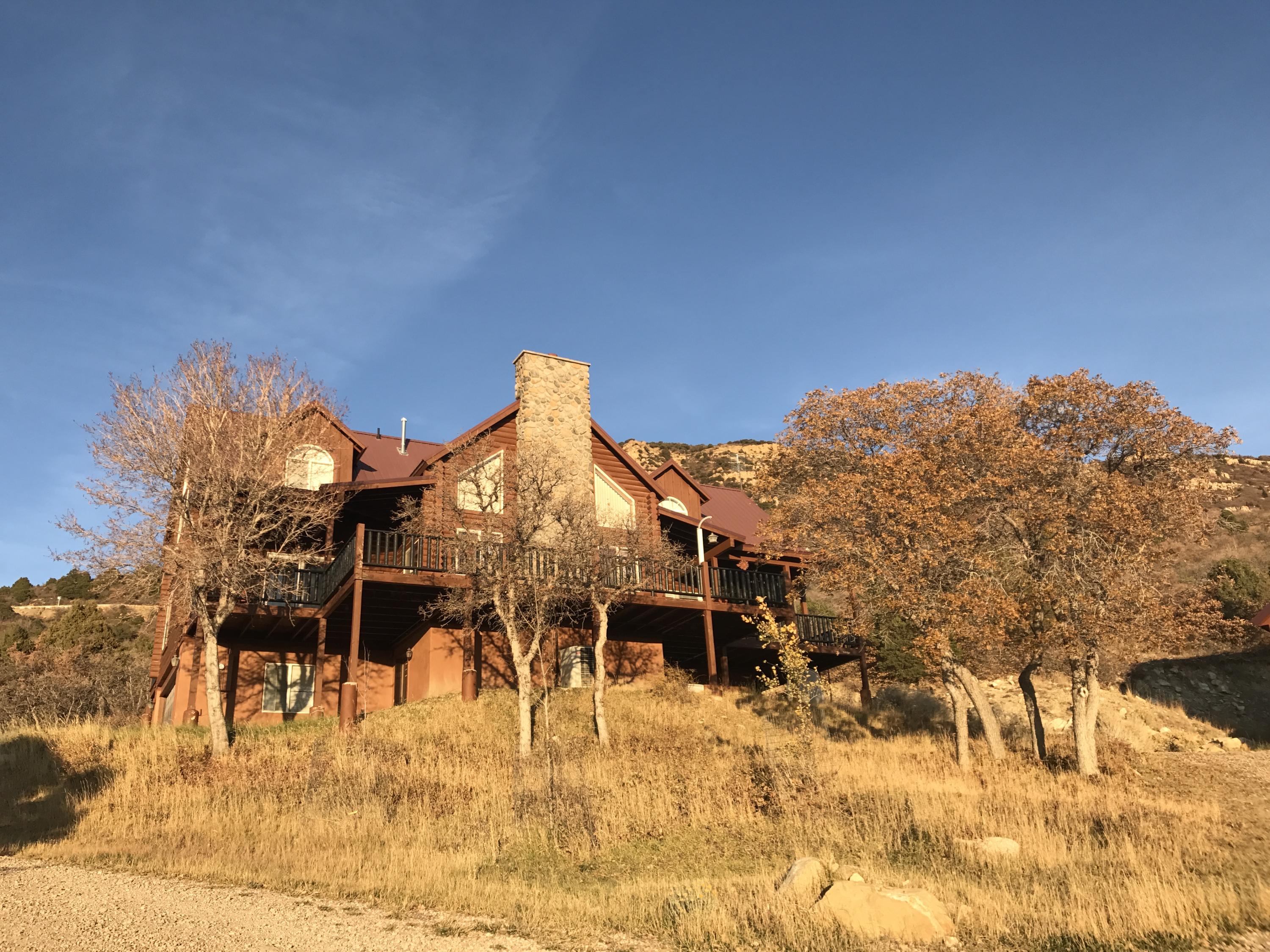 2215 S High Mountain View DR