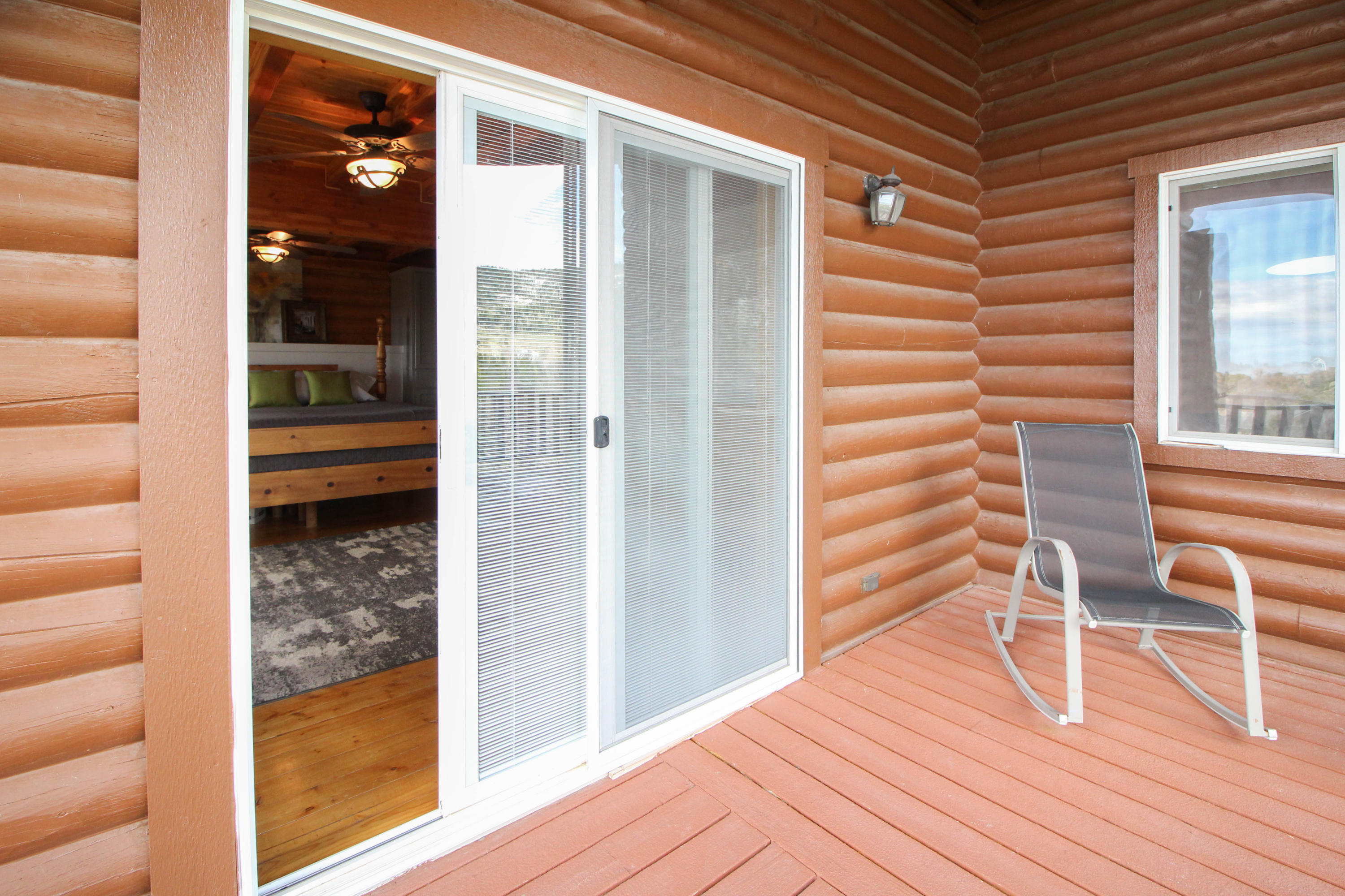 2215 S High Mountain View DR