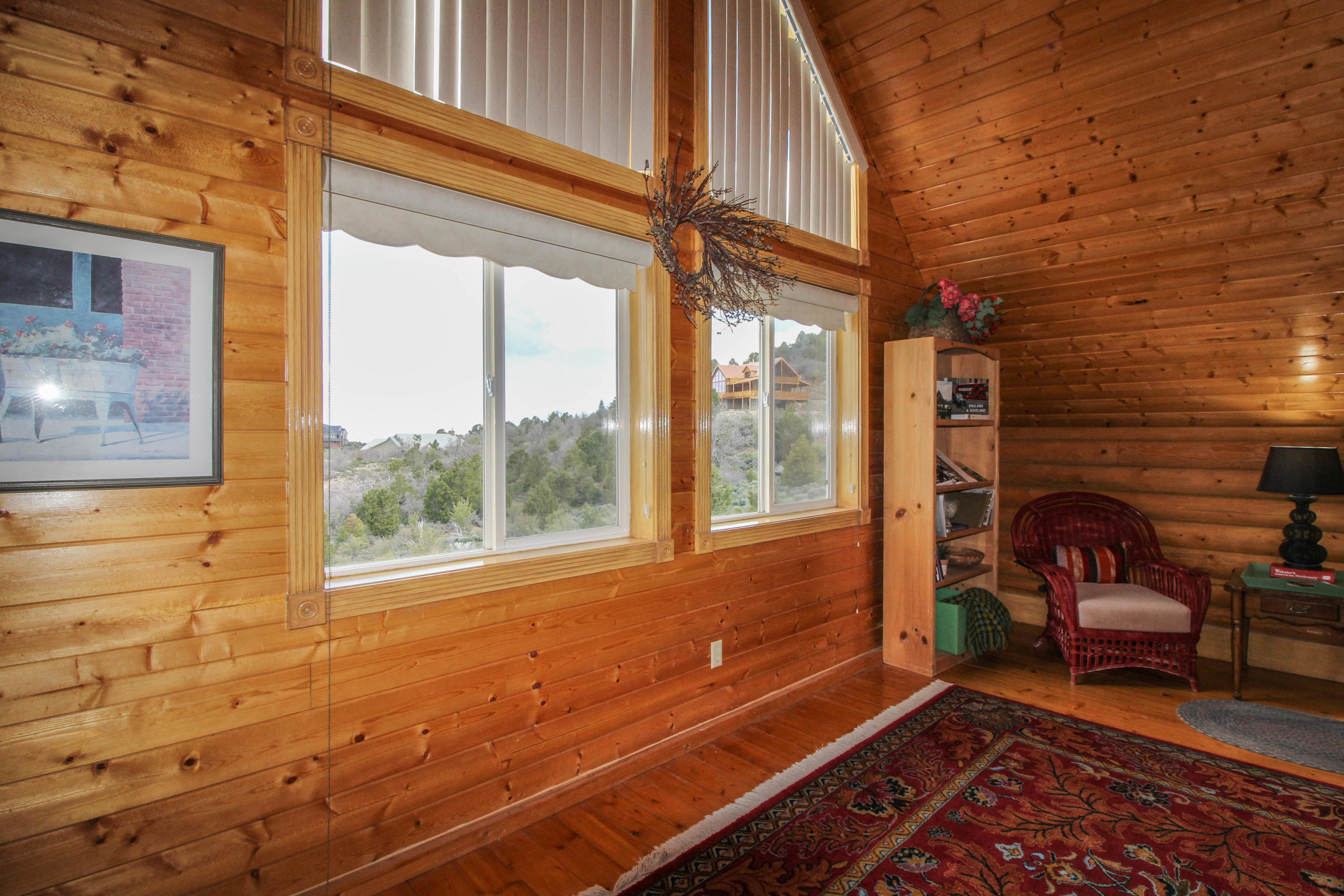 2215 S High Mountain View DR