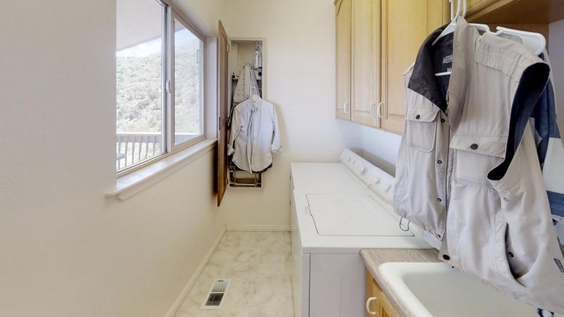 1951 S High Cedar View DR