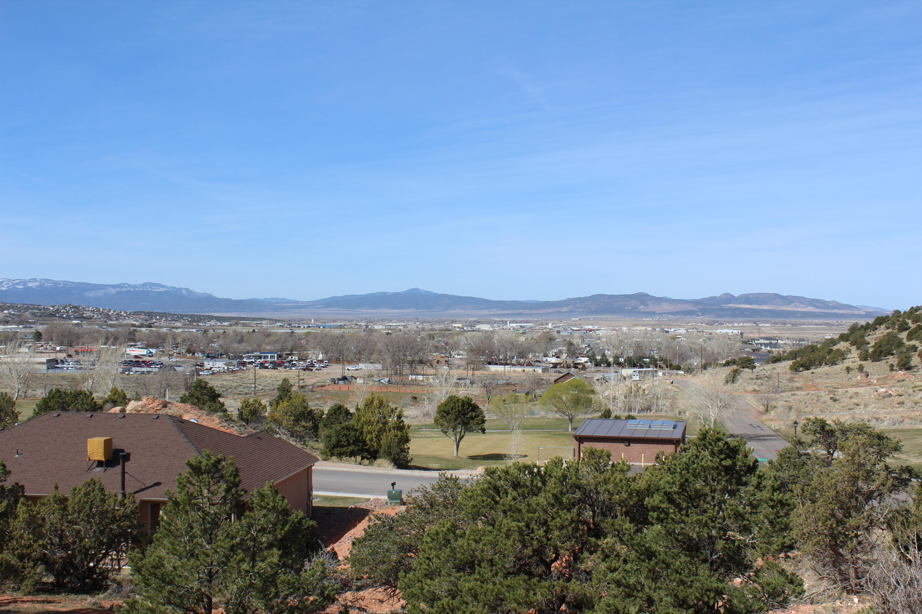 1.516 acre E Knoll ST