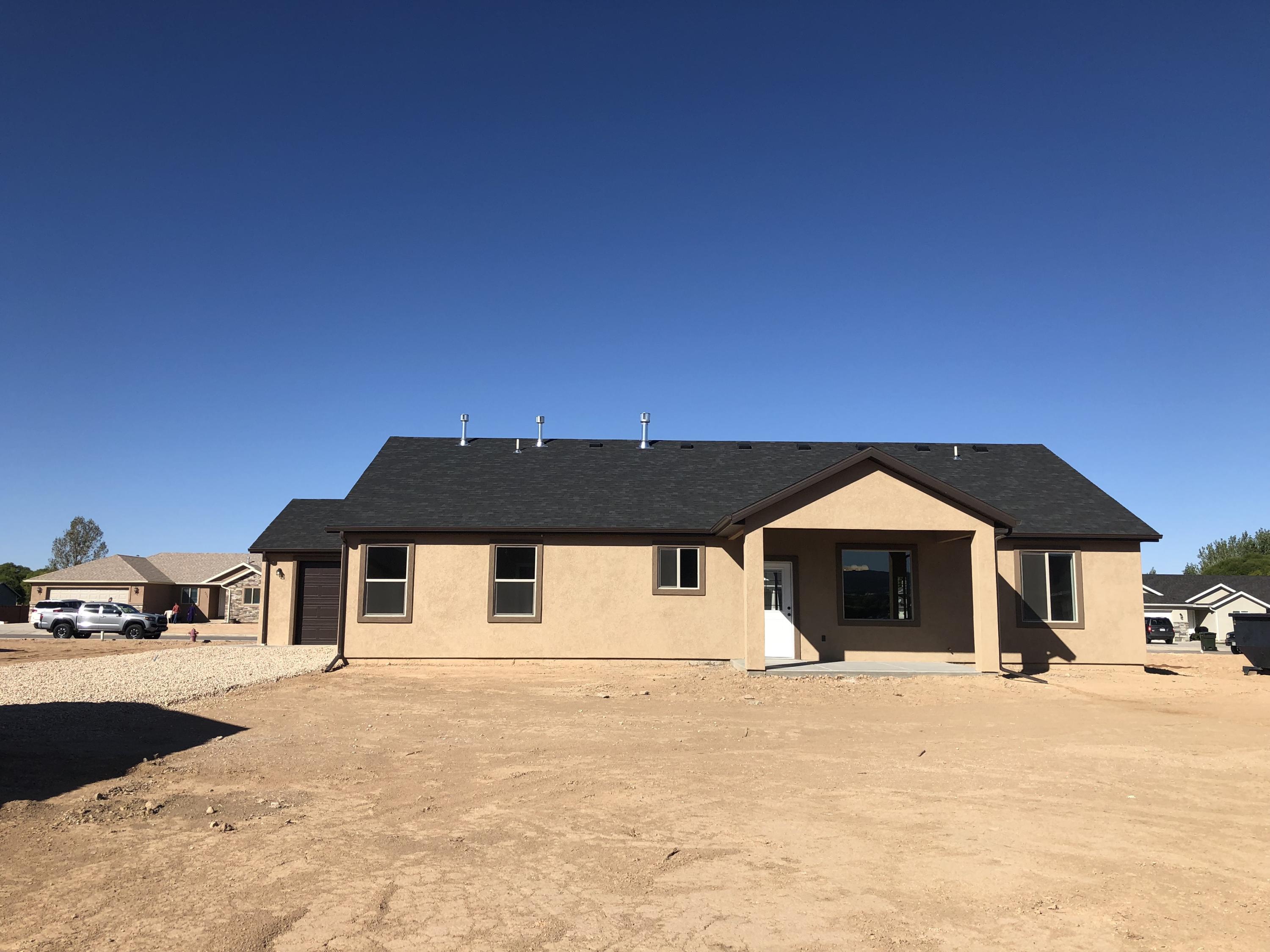 4390 N Prospector Ln LN E