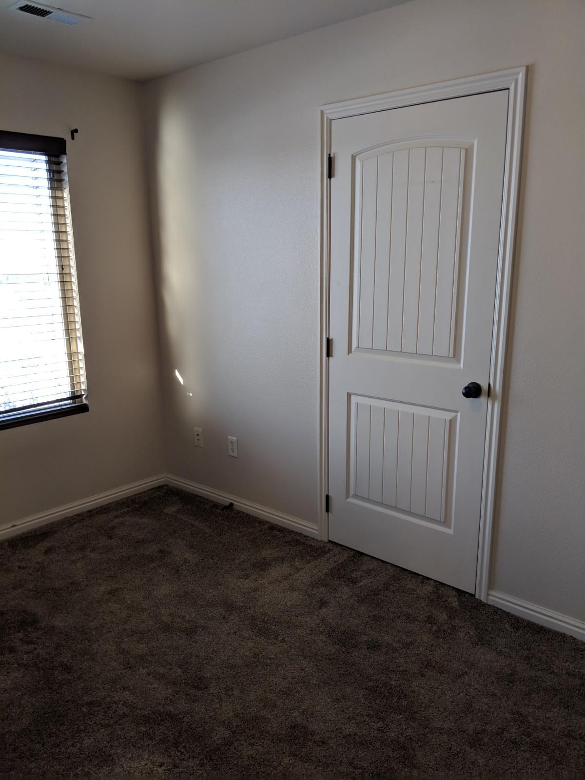 1934 N 1600 Access N