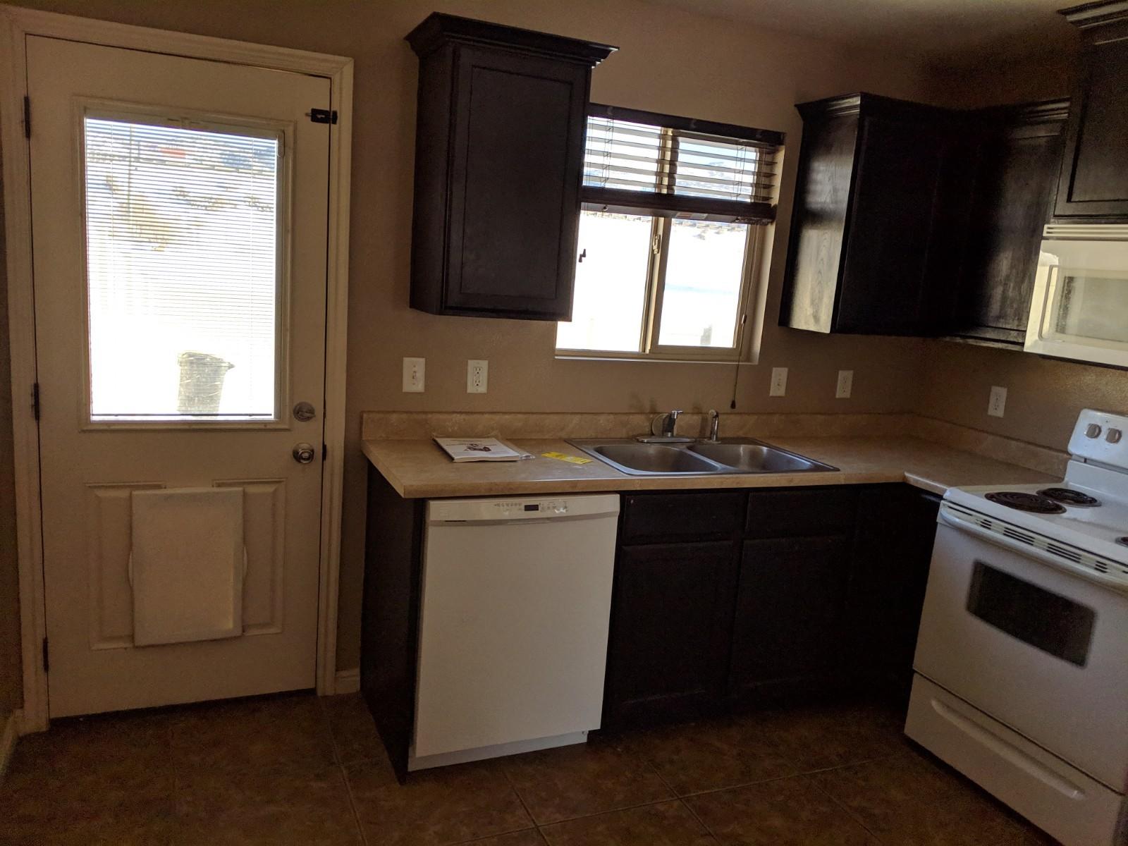 1934 N 1600 Access N