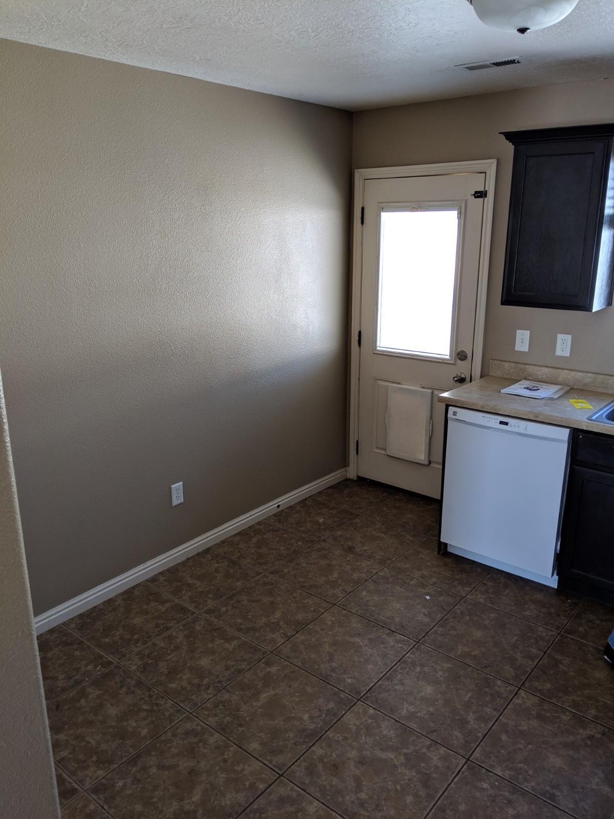 1934 N 1600 Access N