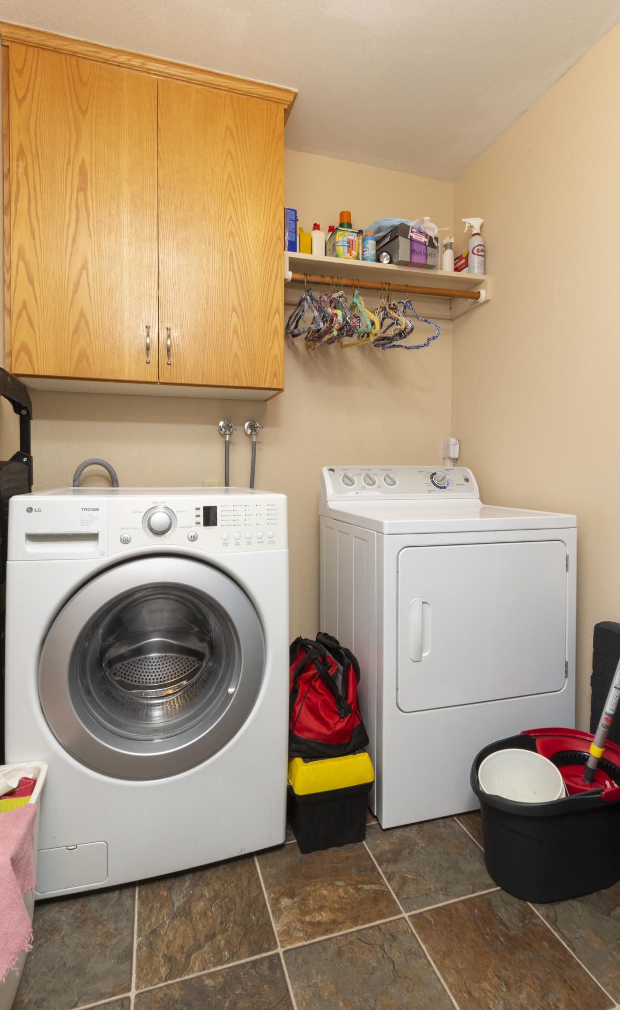 1716 N Northfield RD