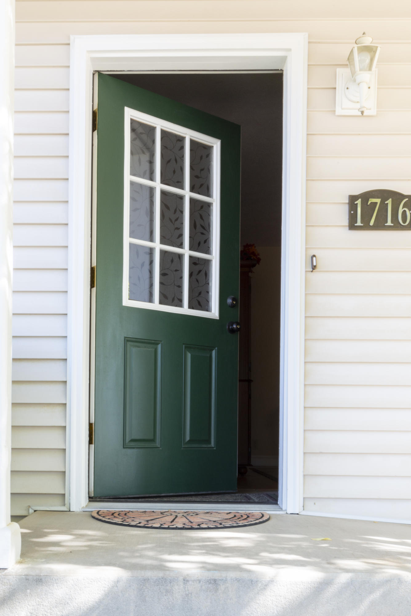 1716 N Northfield RD