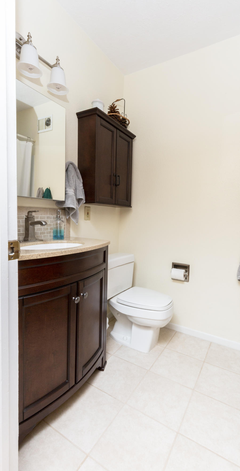 1716 N Northfield RD