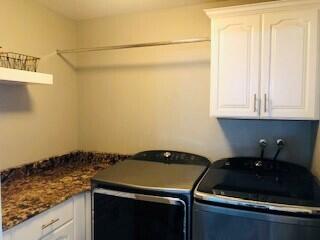 123 N Roundabout Way