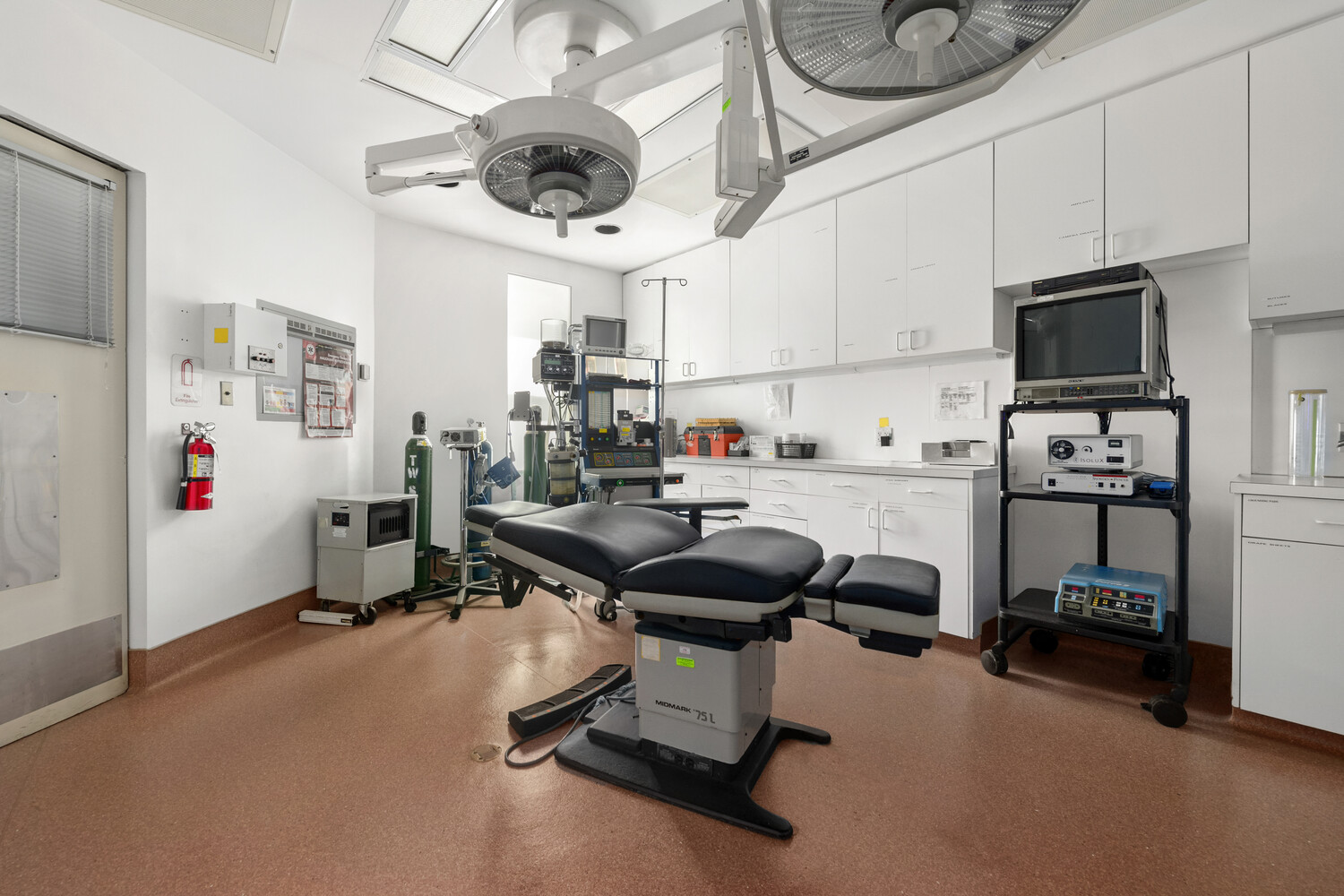 850 Park Avenue 1A/F