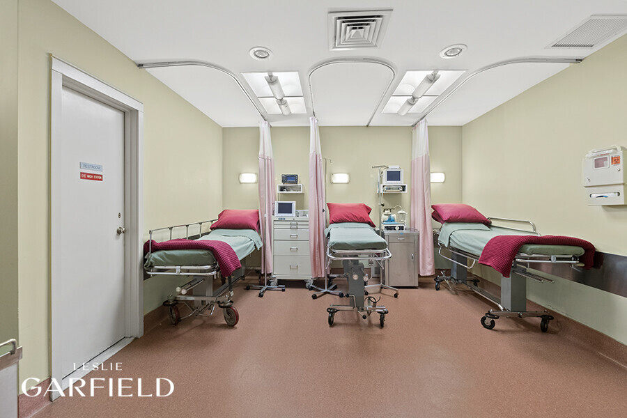 850 Park Avenue 1A/F