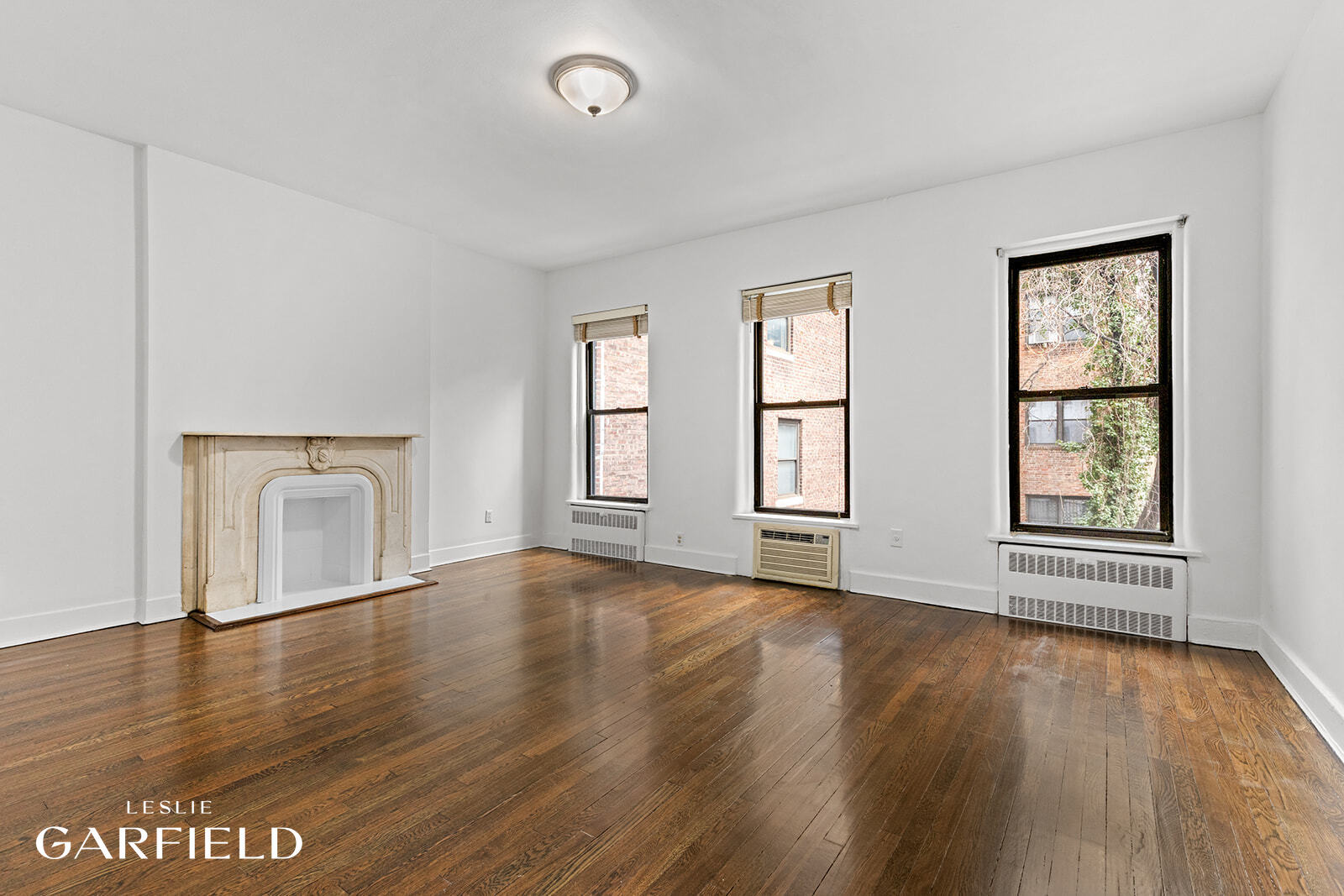 121 E 61st Street