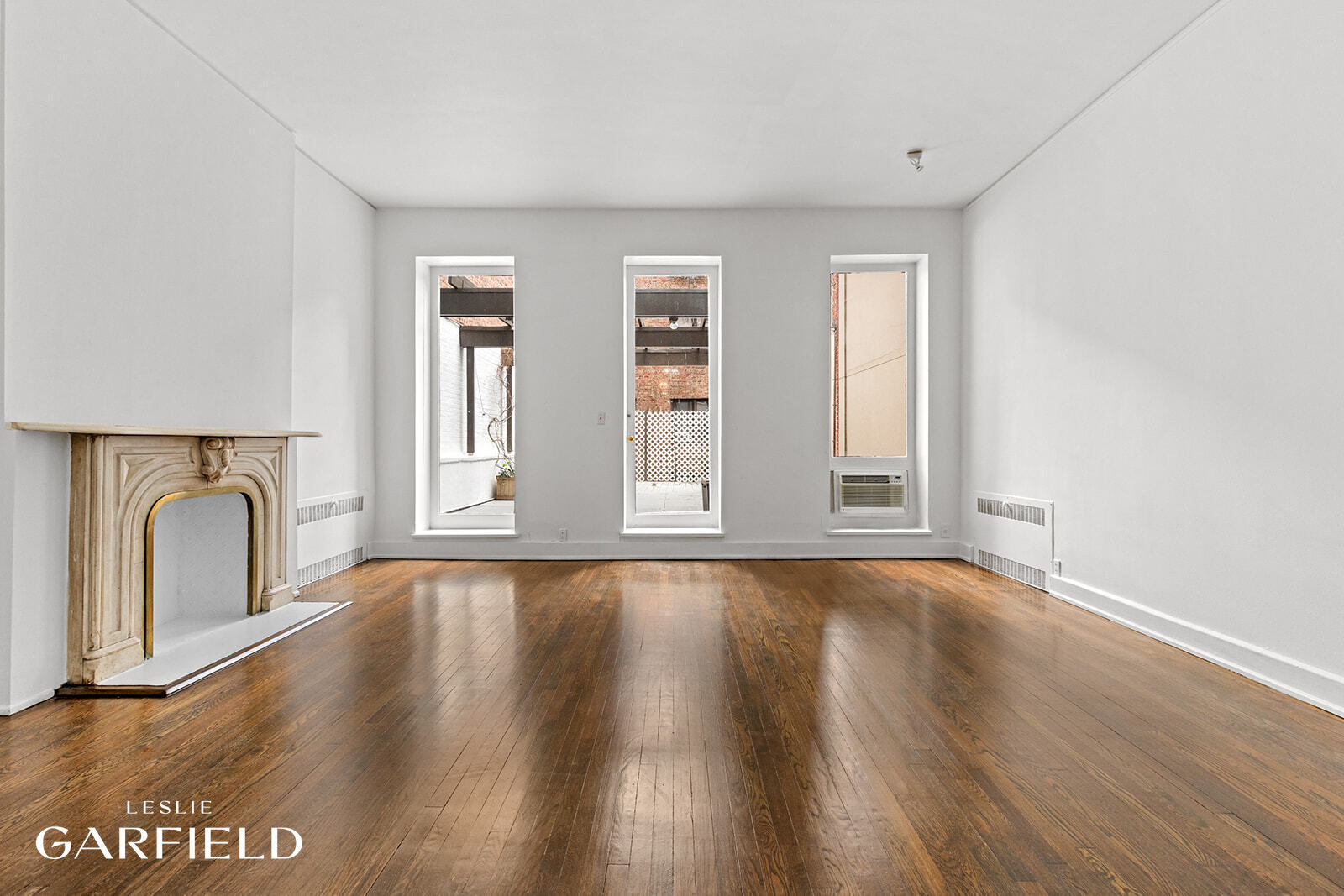 121 E 61st Street