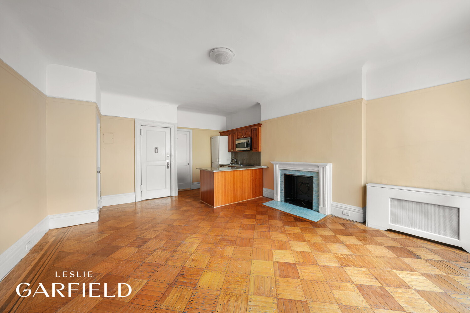 311 W 84TH Street