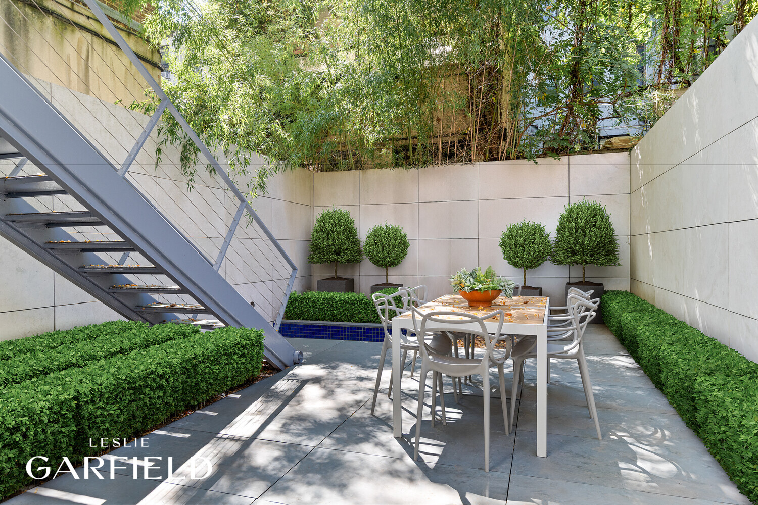 240 E 61ST Street