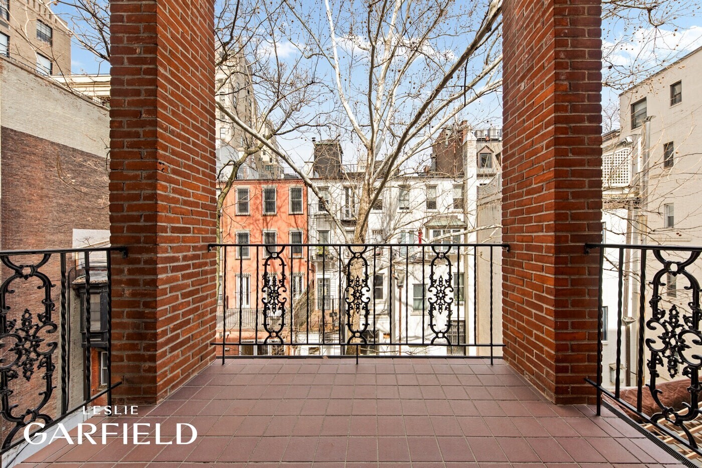 9 E 63RD Street