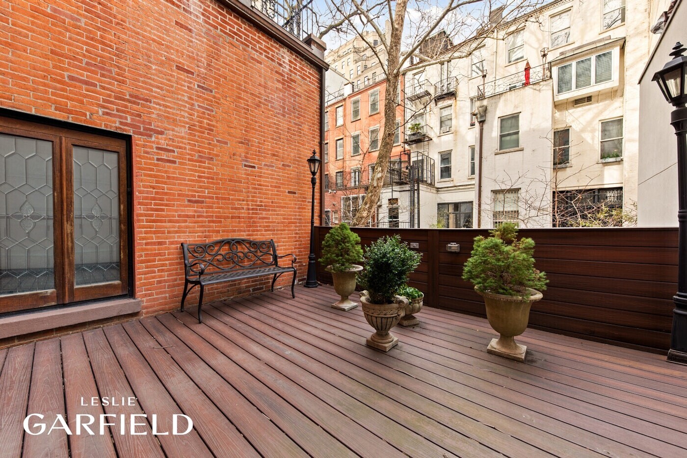 9 E 63RD Street