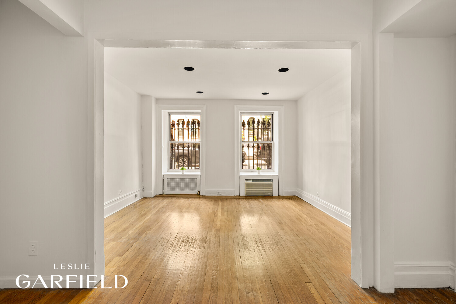 410 E 50TH Street TH