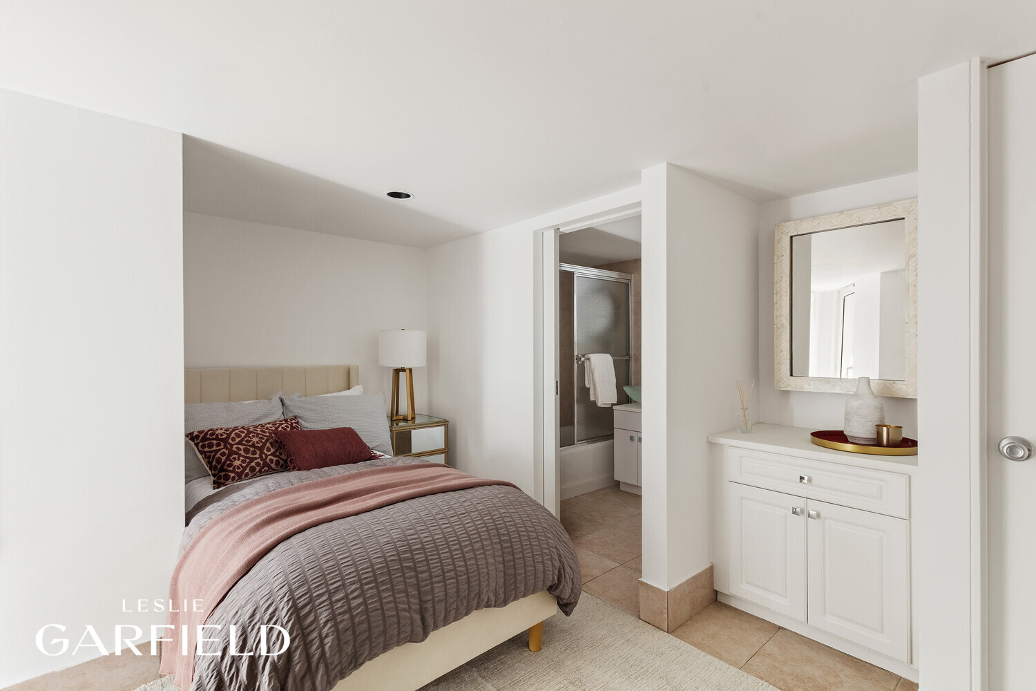 233 E 62ND Street